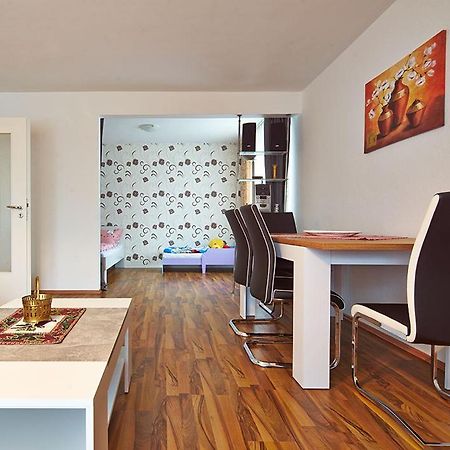 Komfort Ferienwohnung Bad Pyrmont Naehe Kurpark Bagian luar foto