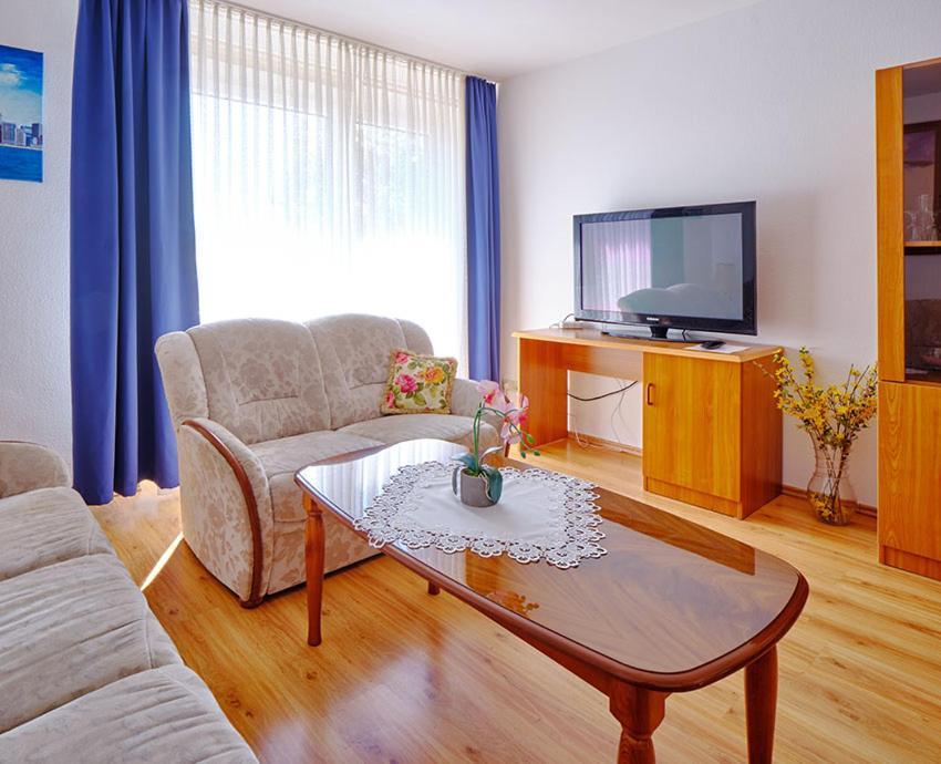 Komfort Ferienwohnung Bad Pyrmont Naehe Kurpark Bagian luar foto
