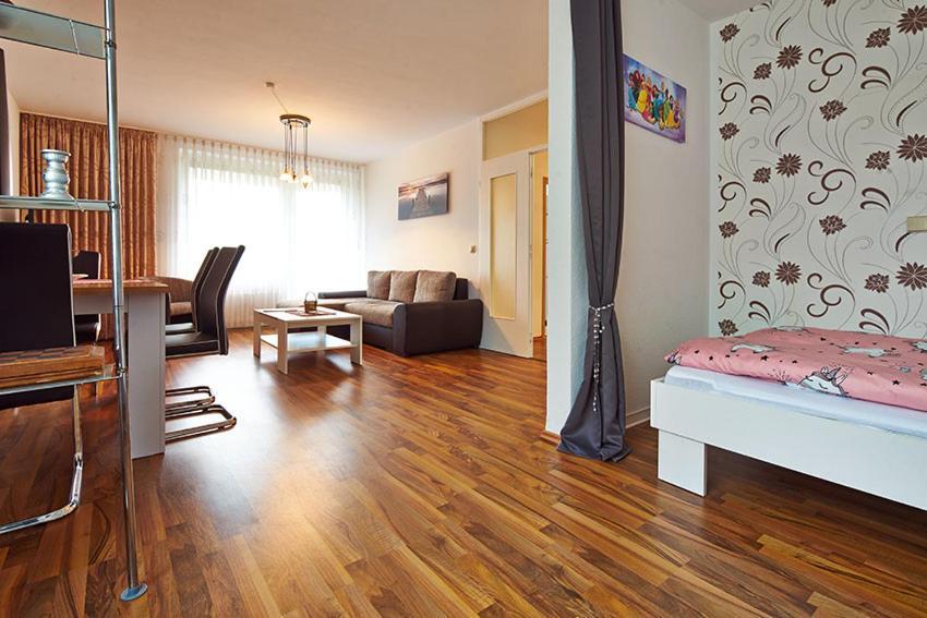 Komfort Ferienwohnung Bad Pyrmont Naehe Kurpark Bagian luar foto