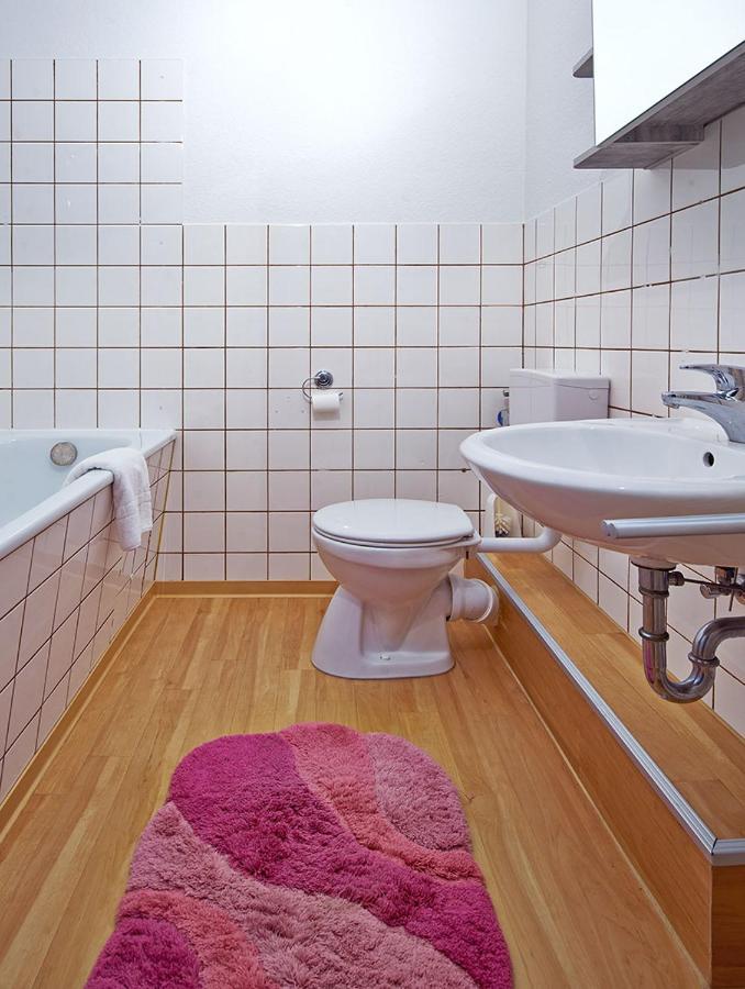 Komfort Ferienwohnung Bad Pyrmont Naehe Kurpark Bagian luar foto