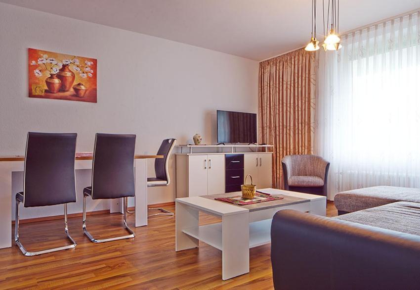Komfort Ferienwohnung Bad Pyrmont Naehe Kurpark Bagian luar foto