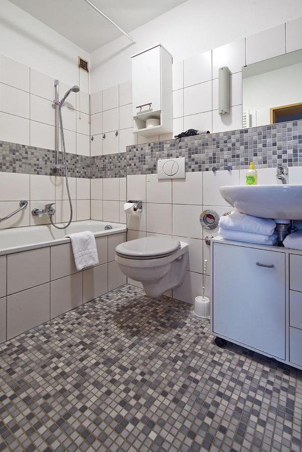 Komfort Ferienwohnung Bad Pyrmont Naehe Kurpark Bagian luar foto
