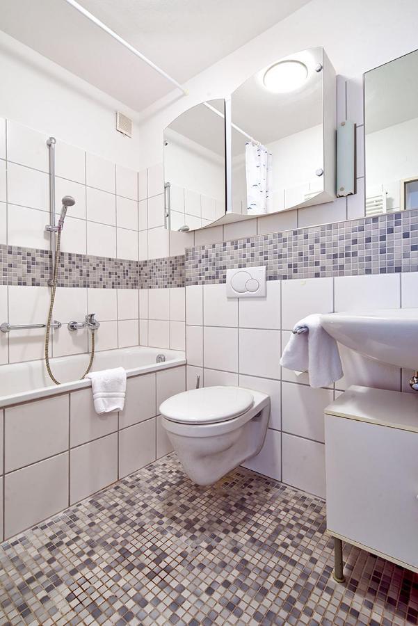 Komfort Ferienwohnung Bad Pyrmont Naehe Kurpark Bagian luar foto